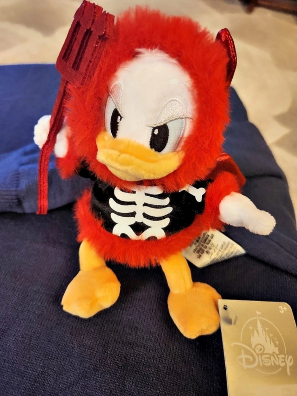 Disney Donald Duck Devil  Plush Keychain Red & Black New